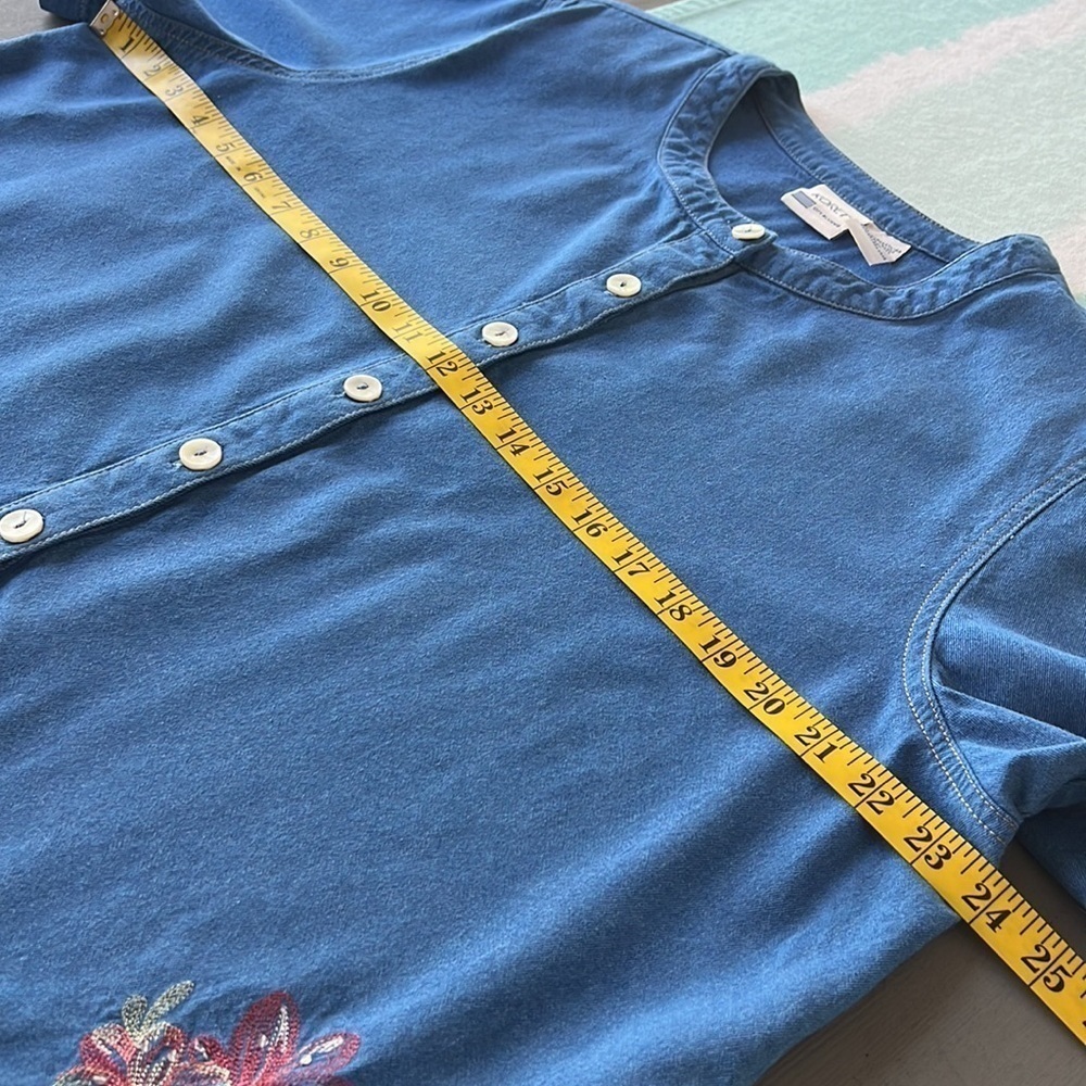 Vintage Koret City Blues Chambray Embroidered Beaded Palm Tree Button Down Top - Picture 9 of 11